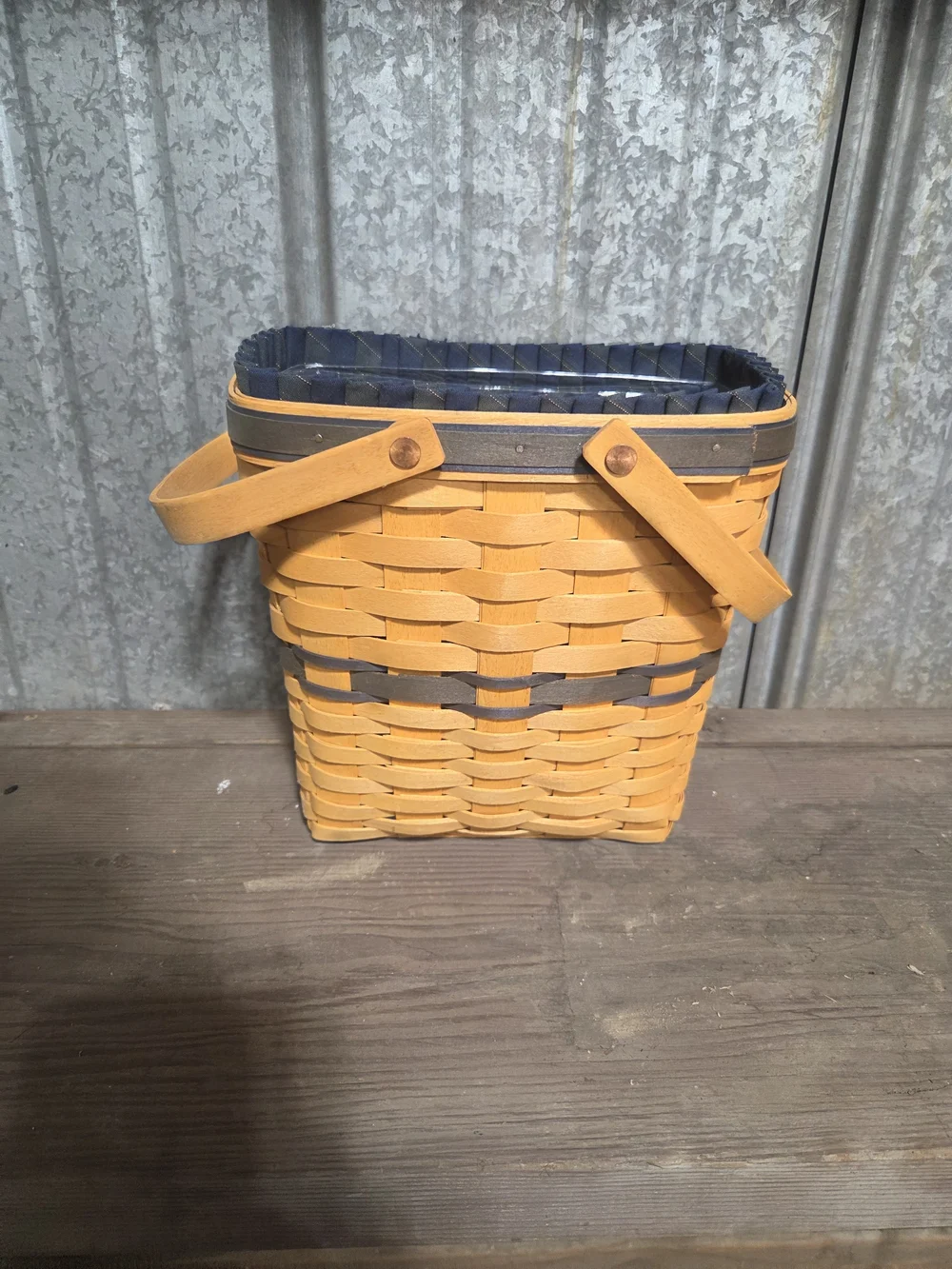 Longaberger Honey-Tan Basket with Navy Trim